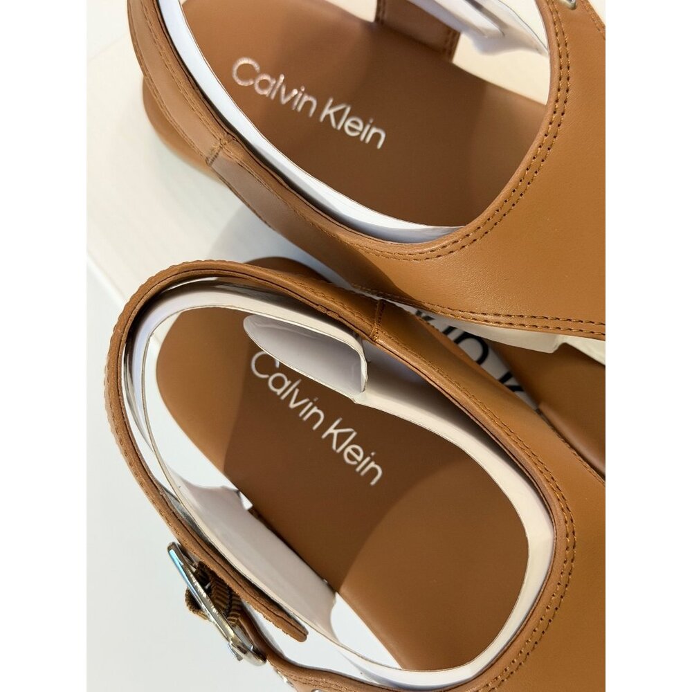 NWB Calvin Klein Moraca2 Buckle T-Strap Flat Sandals Dark Natural Size 9 - Picture 7 of 9
